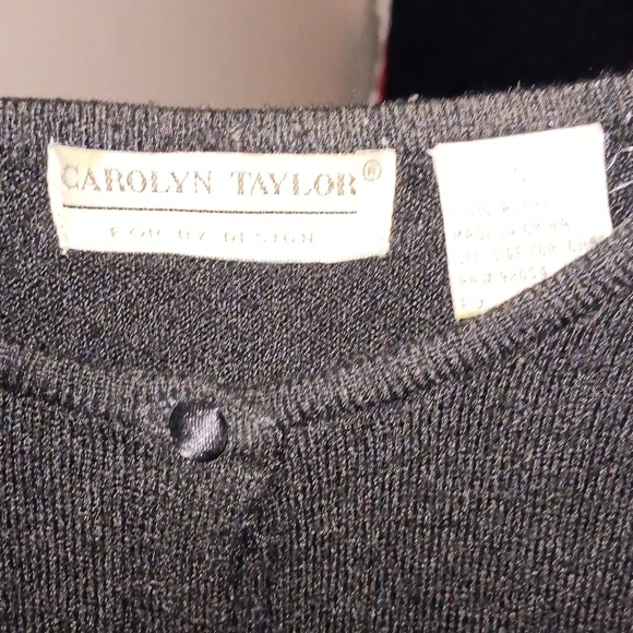 Women's Button up sweater - Picture 2 of 4